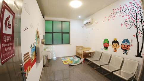 无锡影视基地竞技场爱心母婴室.jpg