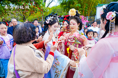 7南海景区十二花神来贺岁.jpg 7南海景区十二花神来贺岁.jpg