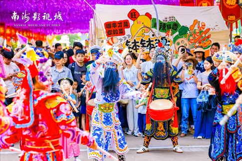 7南海景区非遗英歌舞高能炸场.jpg